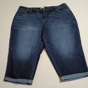 Lane Bryant 28 Mid-Rise Boyfriend Capri Denim Jeans Plus-Size Dark Wash